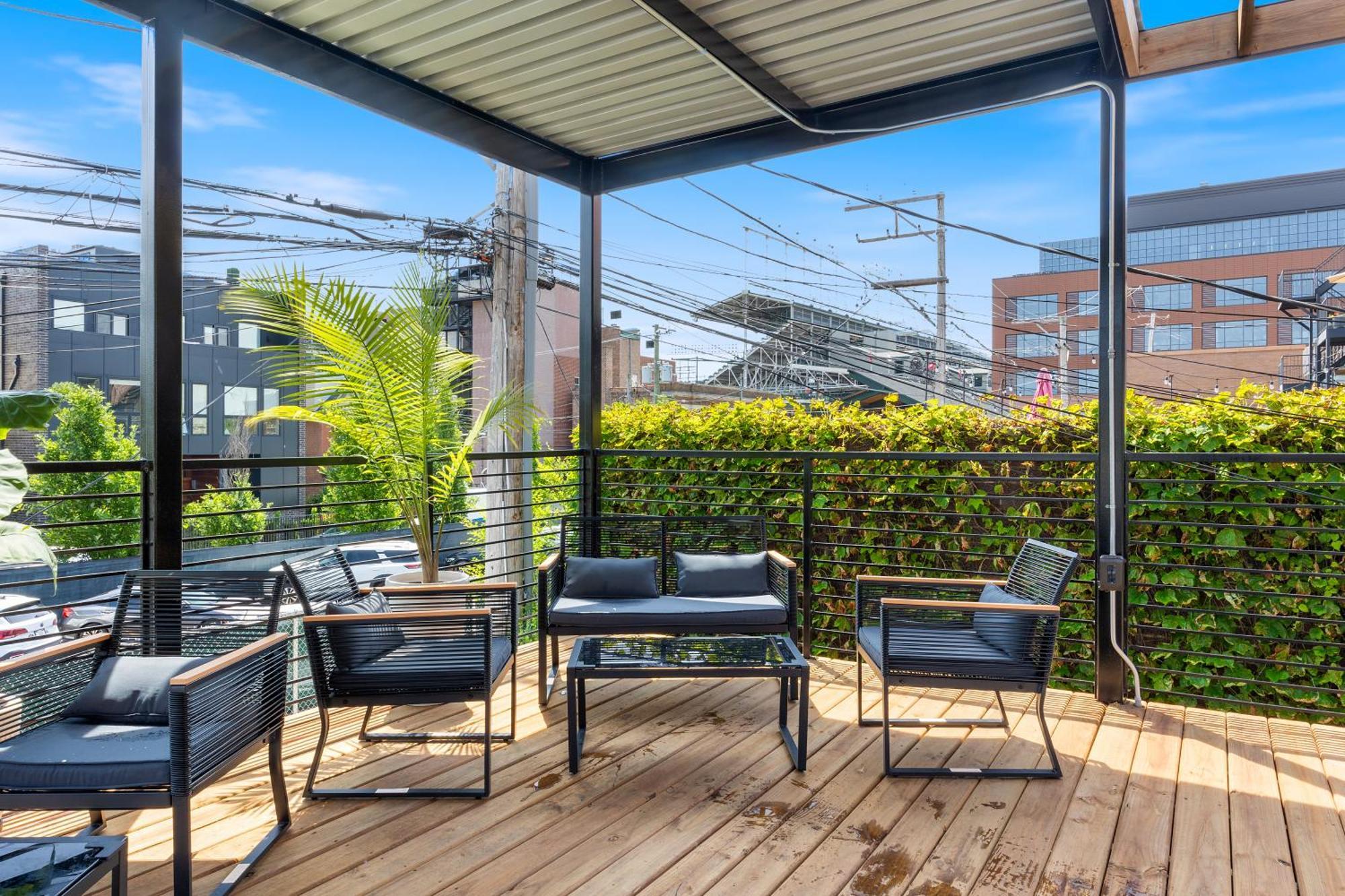 Wrigleyville Suites Chicago Ngoại thất bức ảnh