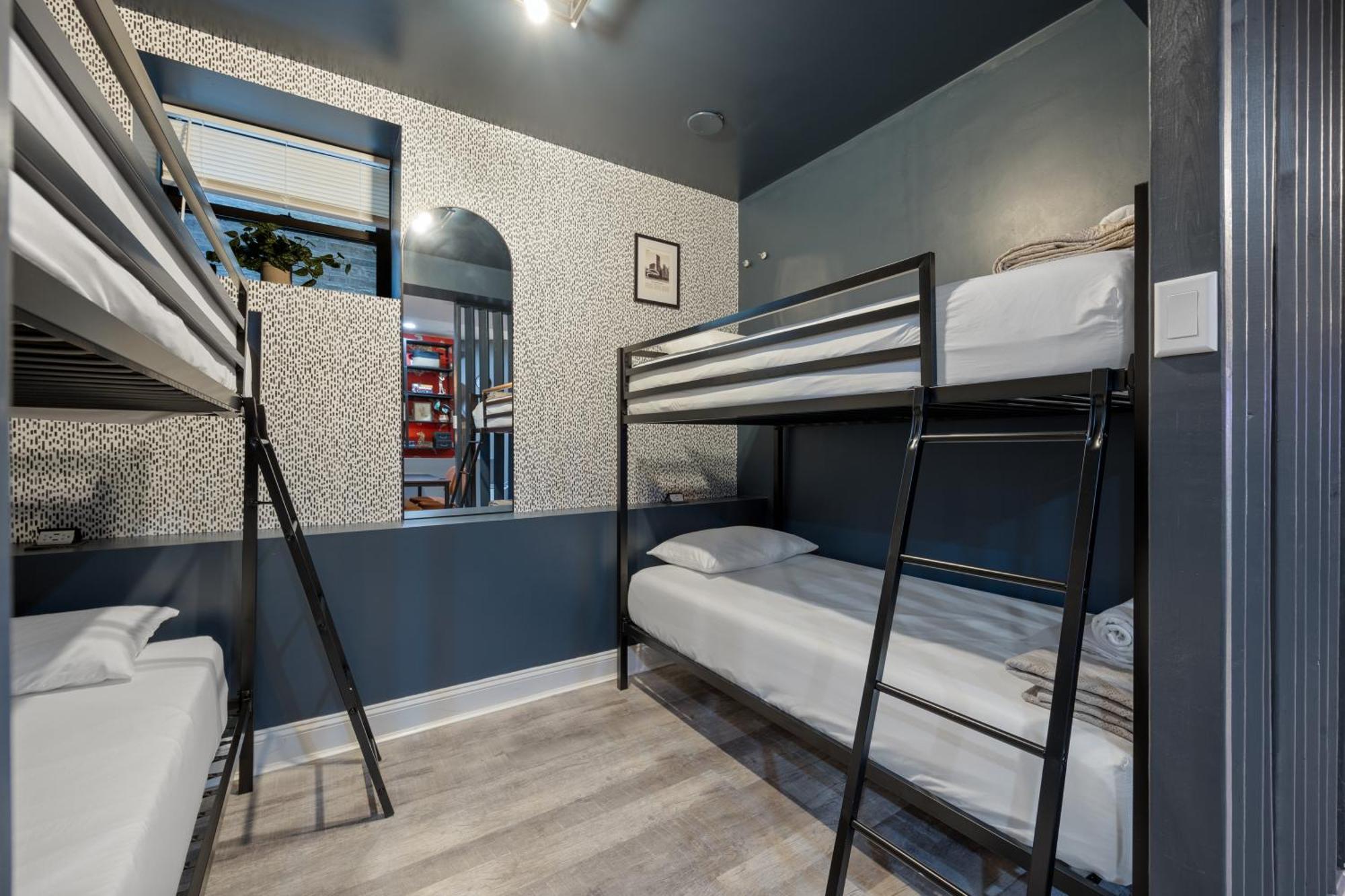 Wrigleyville Suites Chicago Ngoại thất bức ảnh