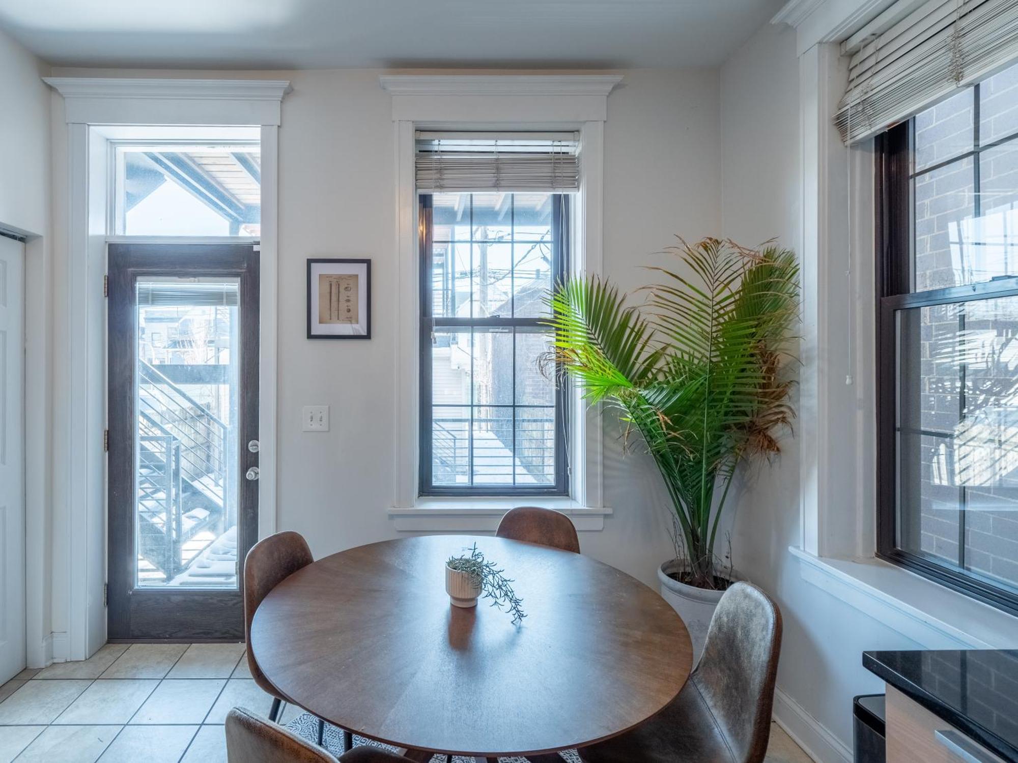 Wrigleyville Suites Chicago Ngoại thất bức ảnh