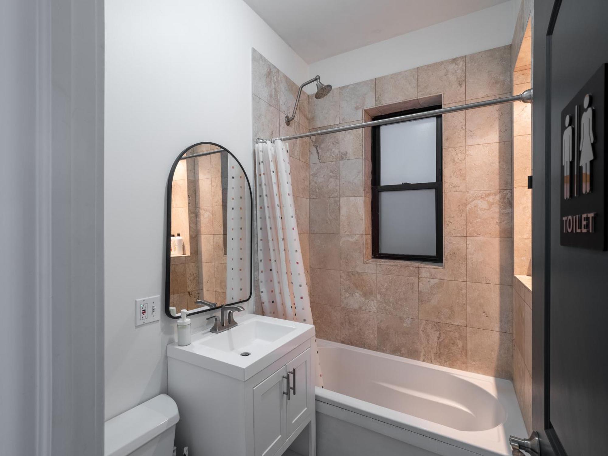 Wrigleyville Suites Chicago Ngoại thất bức ảnh